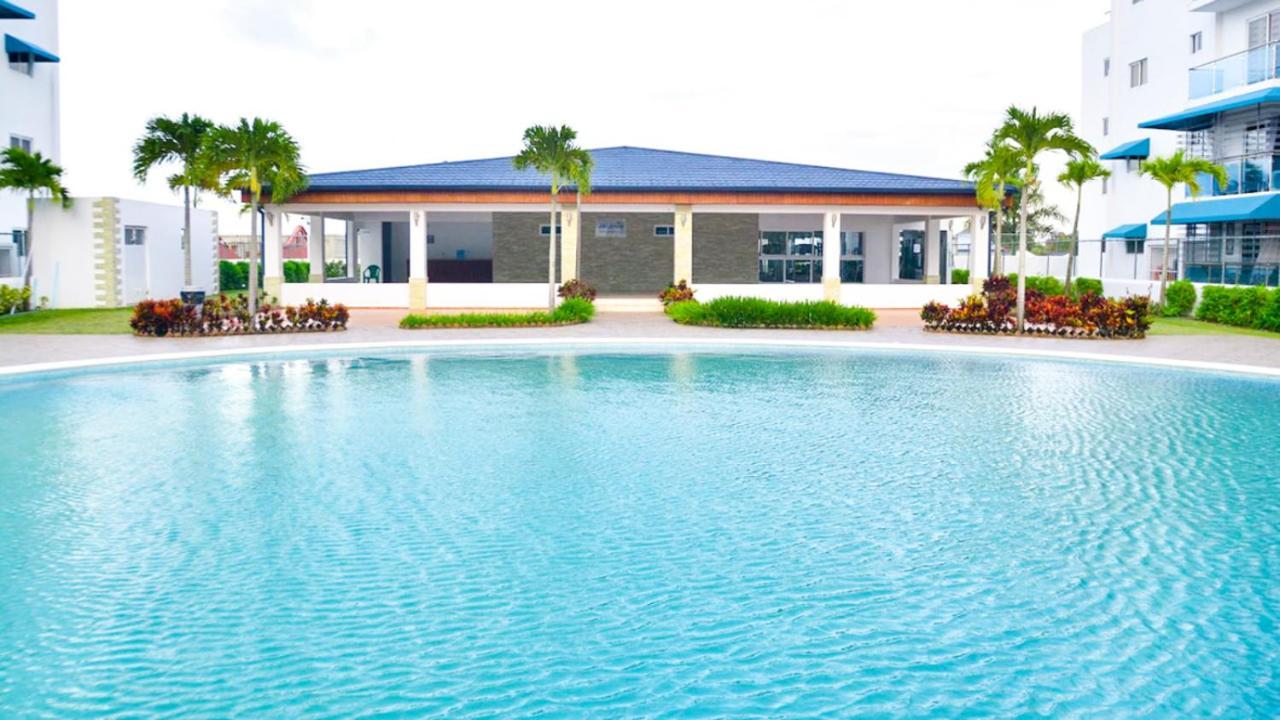 Dolce Villas At Harmony 2 Santiago De Los Caballeros Exterior photo