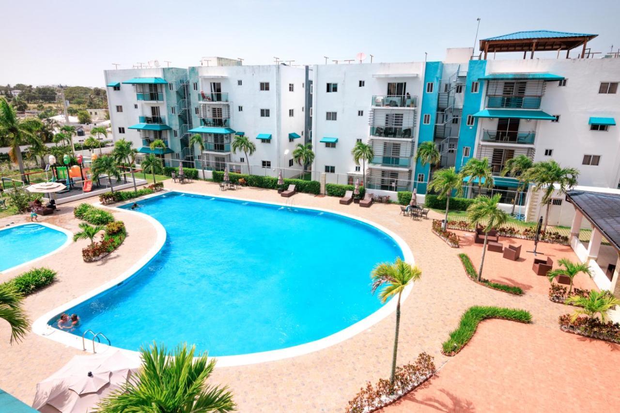 Dolce Villas At Harmony 2 Santiago De Los Caballeros Exterior photo